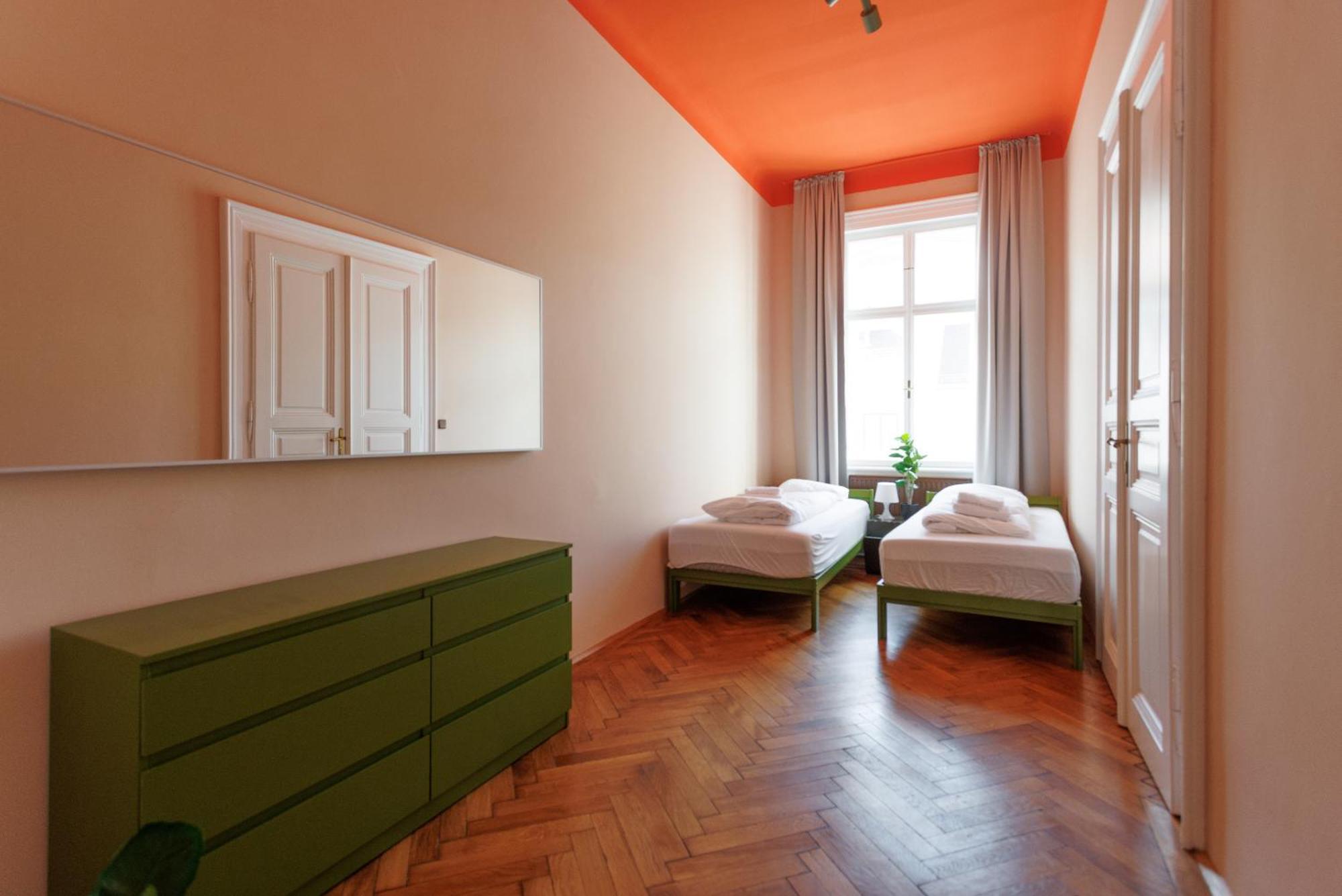 4Ty3 Apartments - Stadtpark City Apartment Is Calling Wiedeń Zewnętrze zdjęcie