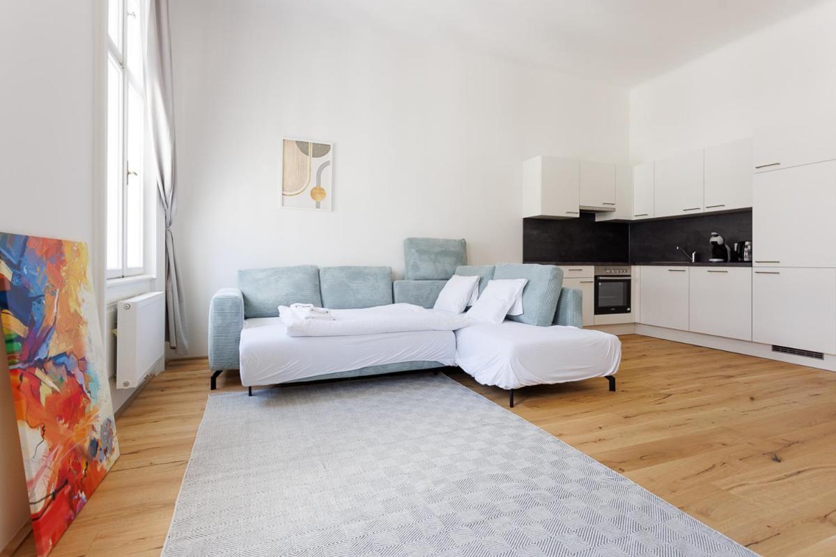 4Ty3 Apartments - Stadtpark City Apartment Is Calling Wiedeń Zewnętrze zdjęcie